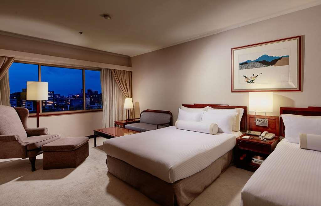 The Howard Plaza Hotel Тайбэй Номер фото Deluxe Room