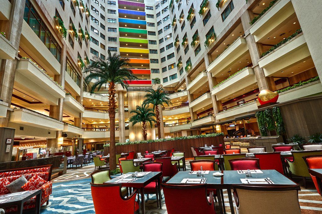 The Howard Plaza Hotel Тайбэй Экстерьер фото The interior of the hotel